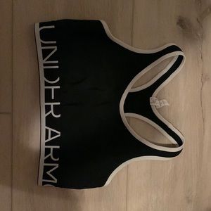 Under Armour - exercise bra-medium